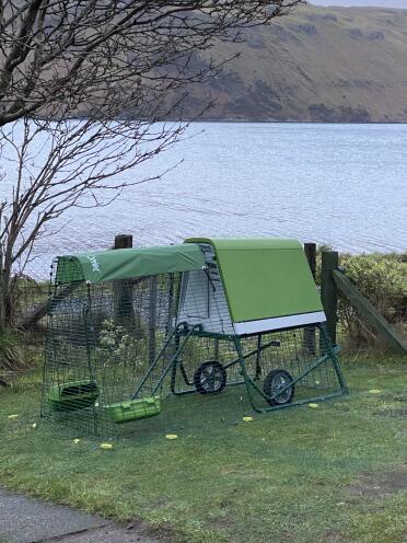 Screw pegs can help securing your coop on uneven ground