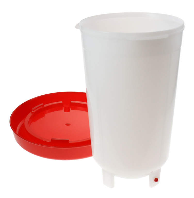 Eton 3 Litre Plastic Poultry Drinker Feeders Drinkers For